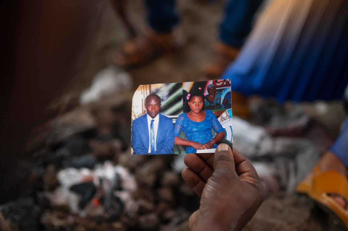 Families mourn those killed in a Congo mine landslide as some survivors prepare to return | iNFOnews.ca Families mourn those killed in a Congo mine landslide as some survivors prepare to return | iNFOnews.ca
