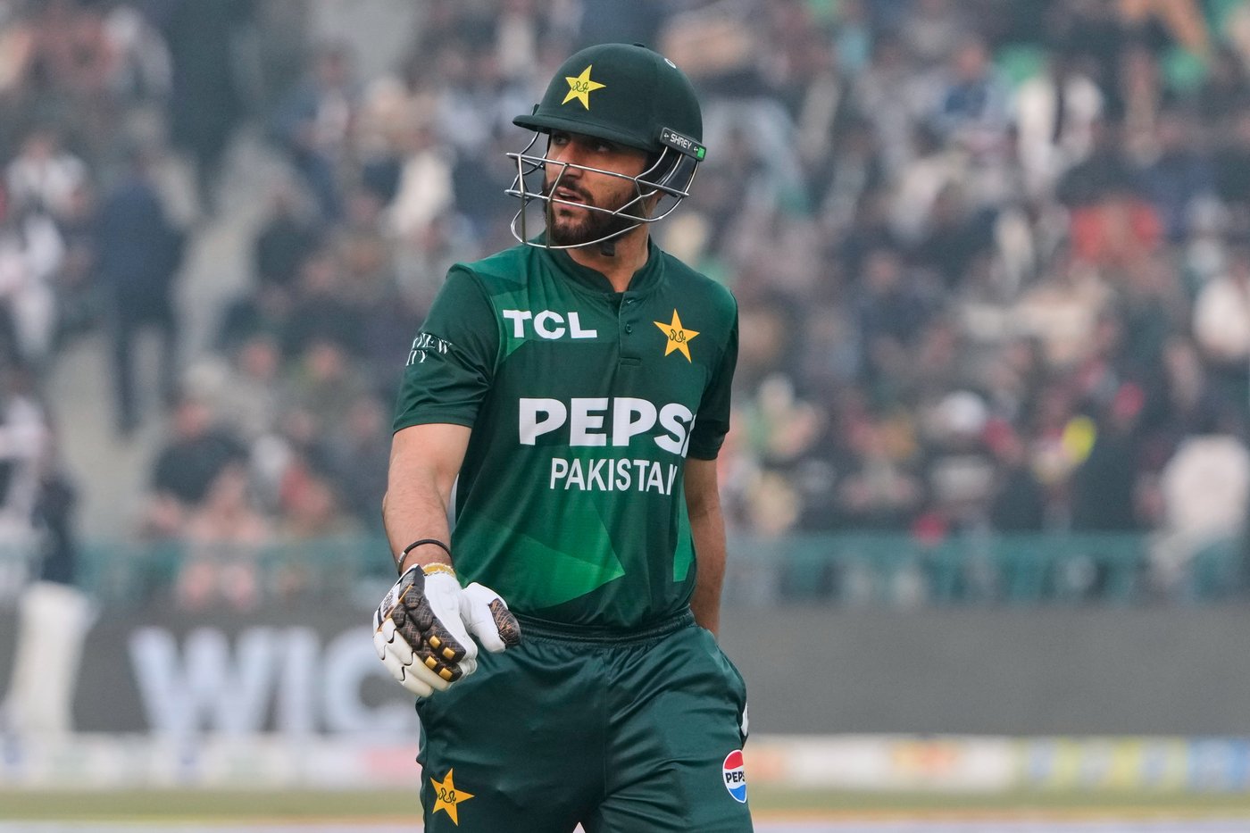 Pakistan departs for T20 World Cup while waiting for ICC reaction to India game boycott | iNFOnews.ca