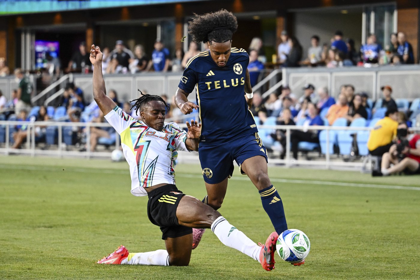 Preston Judd scores in second-half stoppage time to lift Earthquakes over Whitecaps 2-1 | iNFOnews.ca