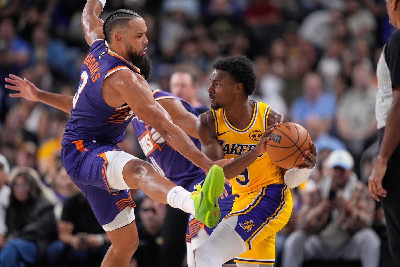 Bronny James has a rough shooting night, but makes progress in his quest to earn a role with Lakers | iNFOnews.ca