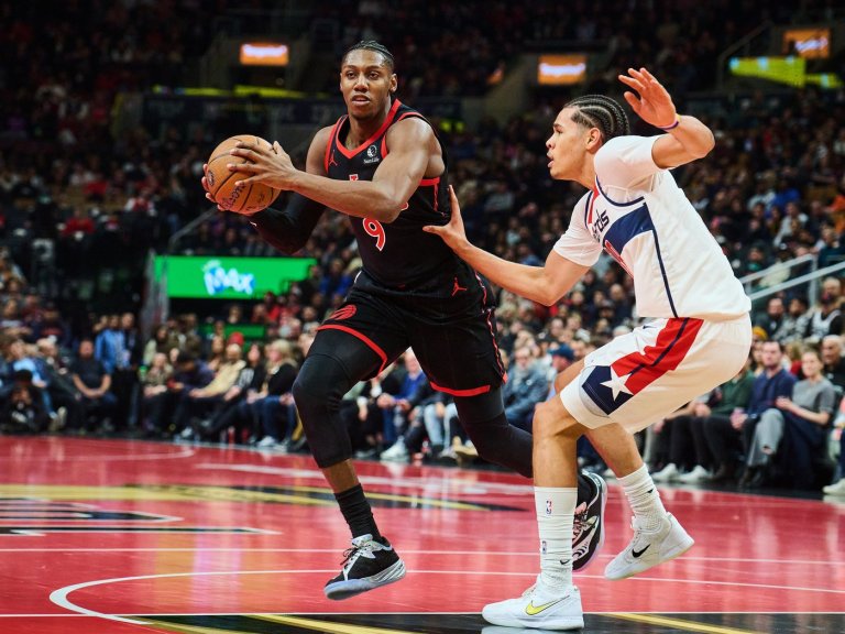 Raptors list RJ Barrett as day-to-day with sprained knee | iNFOnews.ca