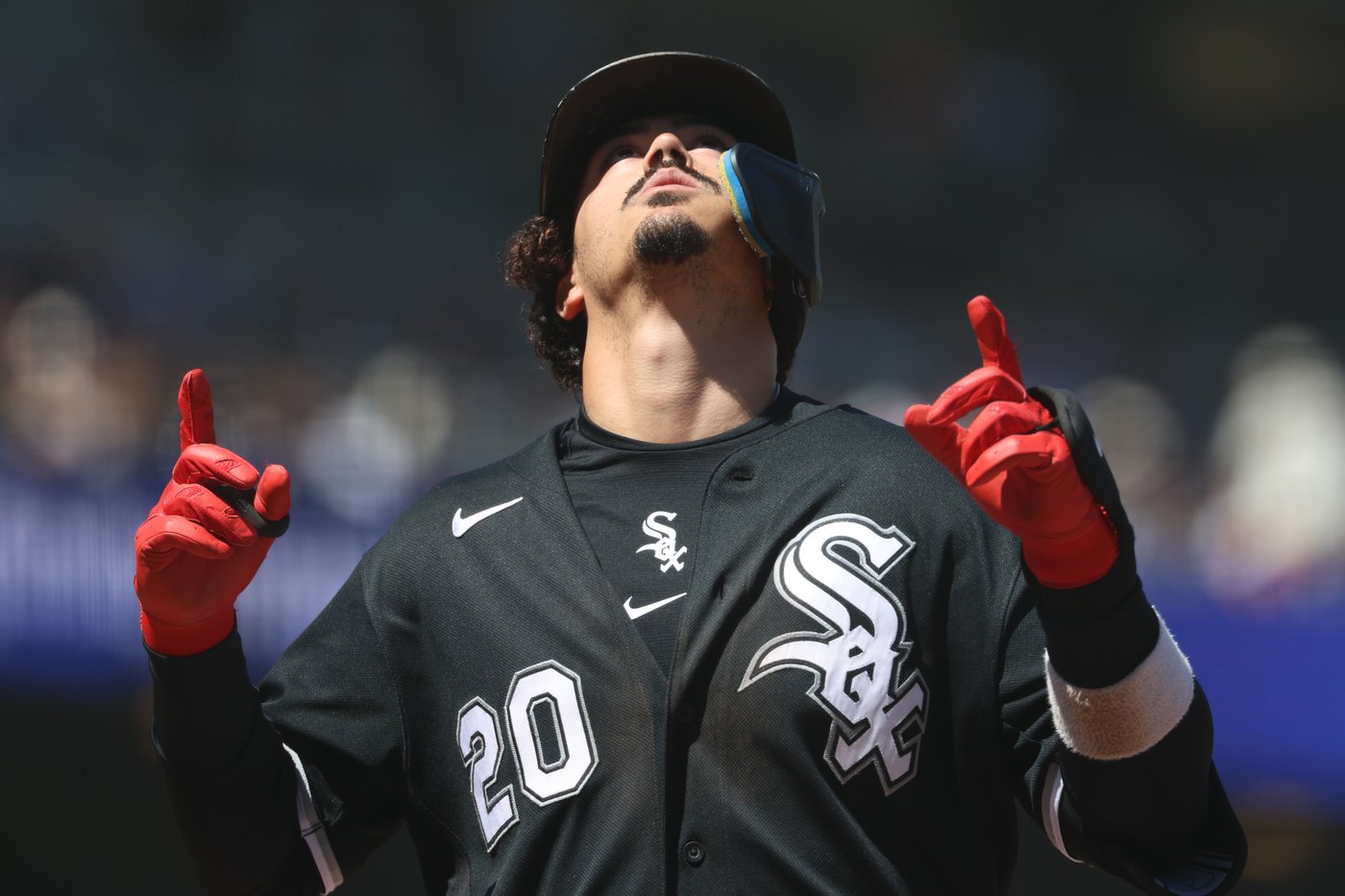 Devers hits Giants 3rd grand slam in 7 days during 8-5 win over White Sox | iNFOnews.ca