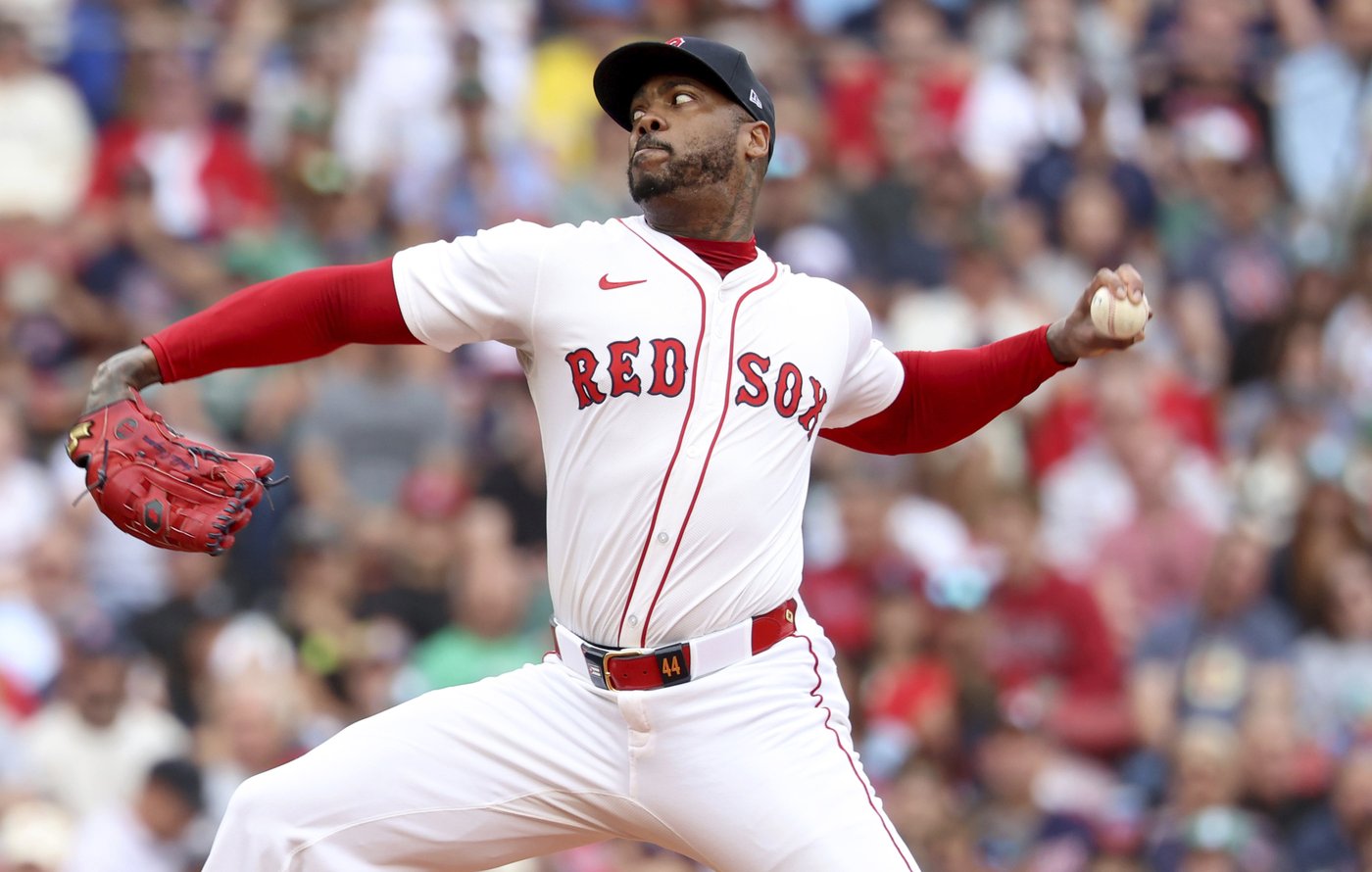Red Sox and closer Aroldis Chapman agree to $13.3 million contract for 2026 with a 2027 option | iNFOnews.ca Red Sox and closer Aroldis Chapman agree to $13.3 million contract for 2026 with a 2027 option | iNFOnews.ca
