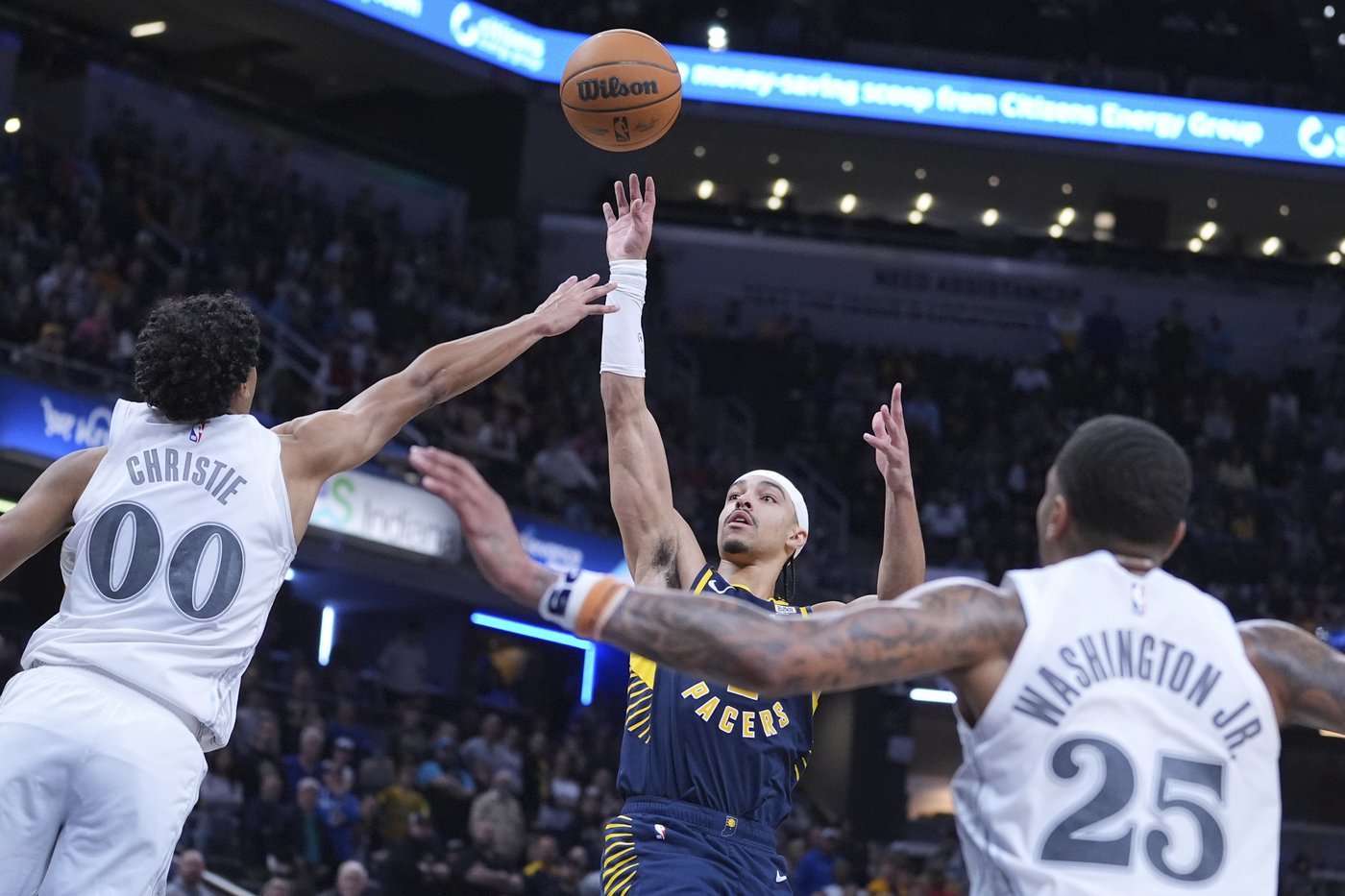 Pacers rally past Mavs | iNFOnews.ca Pacers rally past Mavs | iNFOnews.ca