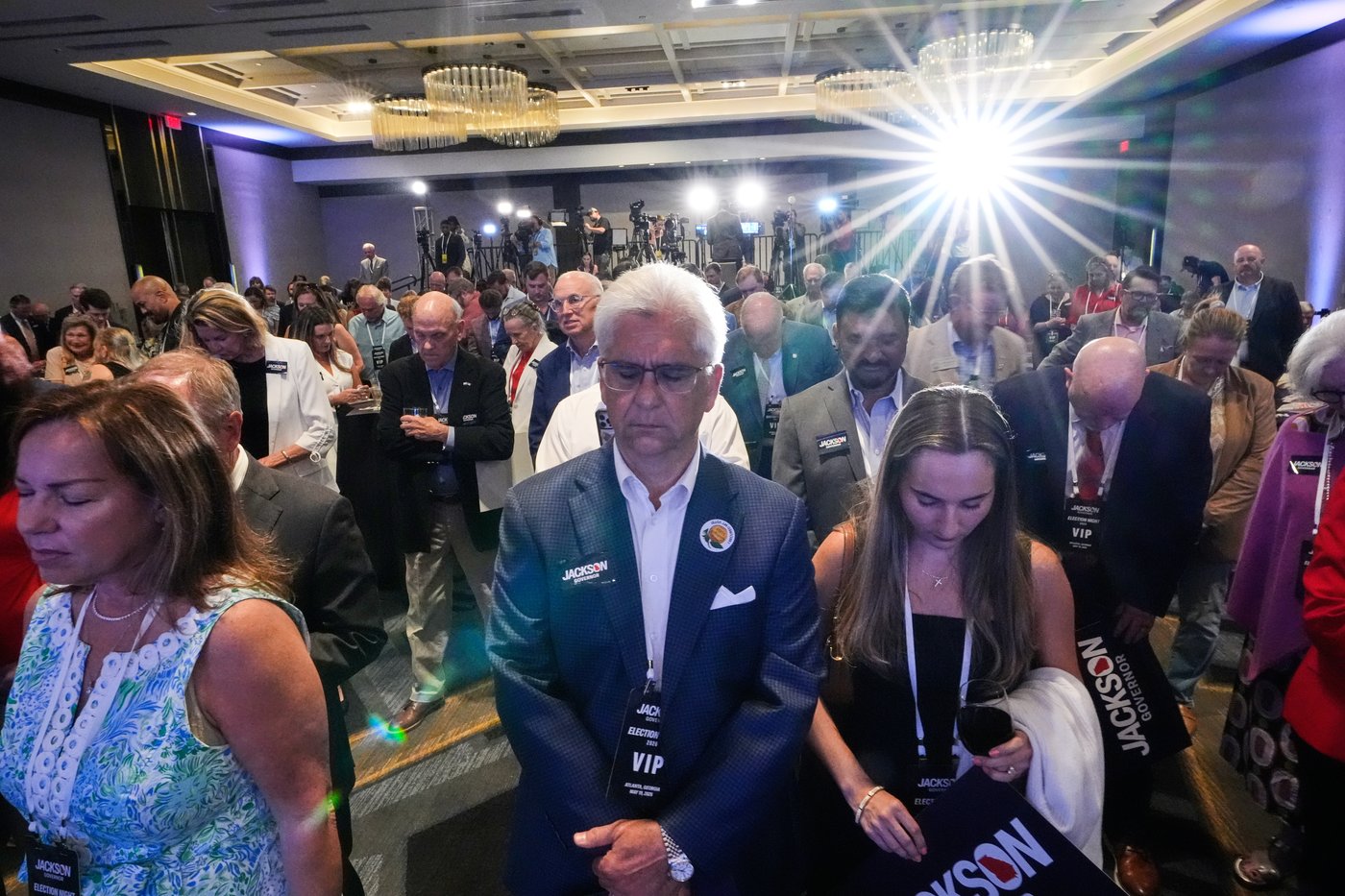 Trump's grip on the GOP on display in Kentucky as primaries are held in six states, in photos | iNFOnews.ca