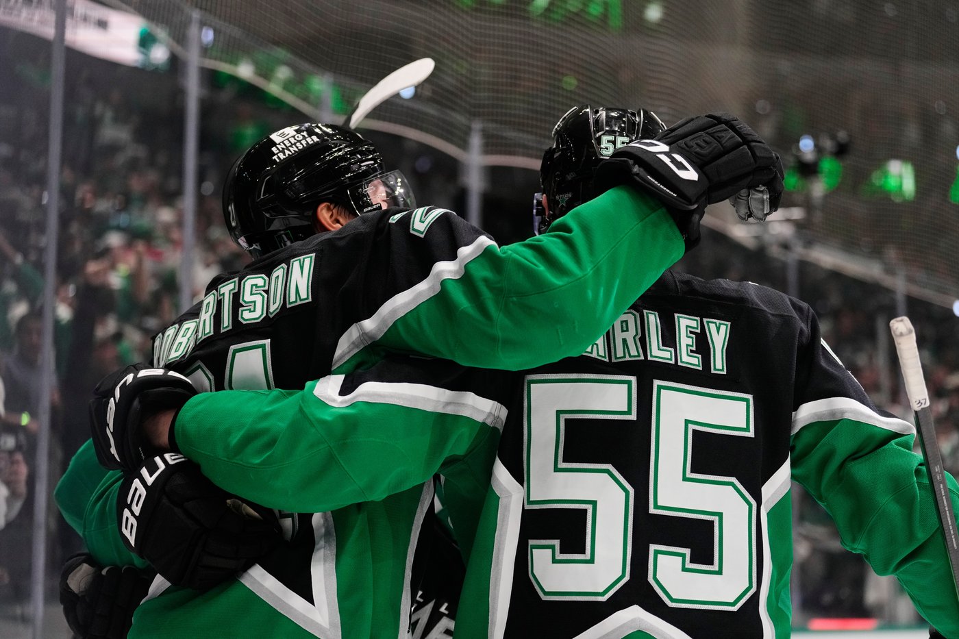 Robertson and Harley in camp with Stars after team had offseason deals in place to trade them | iNFOnews.ca Robertson and Harley in camp with Stars after team had offseason deals in place to trade them | iNFOnews.ca