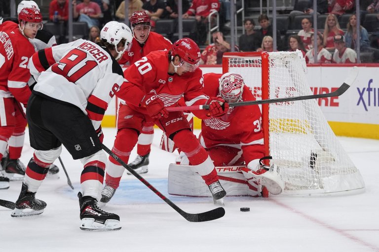 Jack Hughes scores on a breakaway in OT, lifts Devils to a 5-4 win over Red Wings | iNFOnews.ca