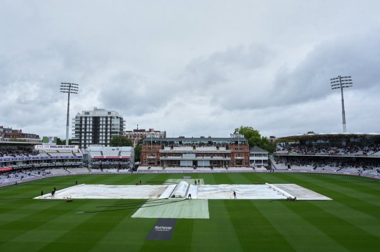 Rain delays England victory bid in second test against Pakistan | iNFOnews.ca