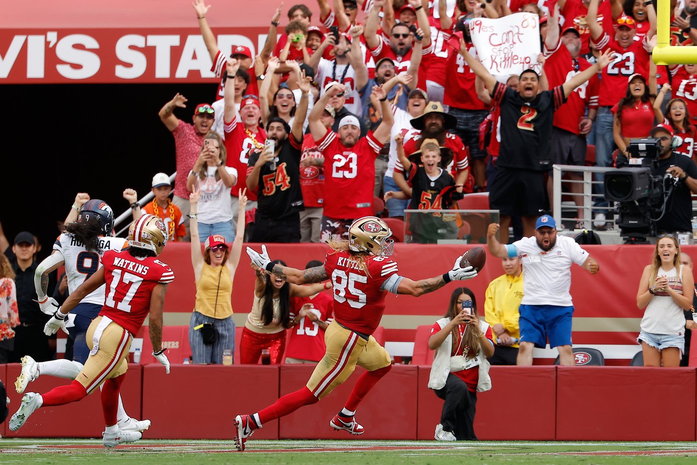 George Kittle's long TD against the Broncos proves he's back to old form for the 49ers | iNFOnews.ca George Kittle's long TD against the Broncos proves he's back to old form for the 49ers | iNFOnews.ca