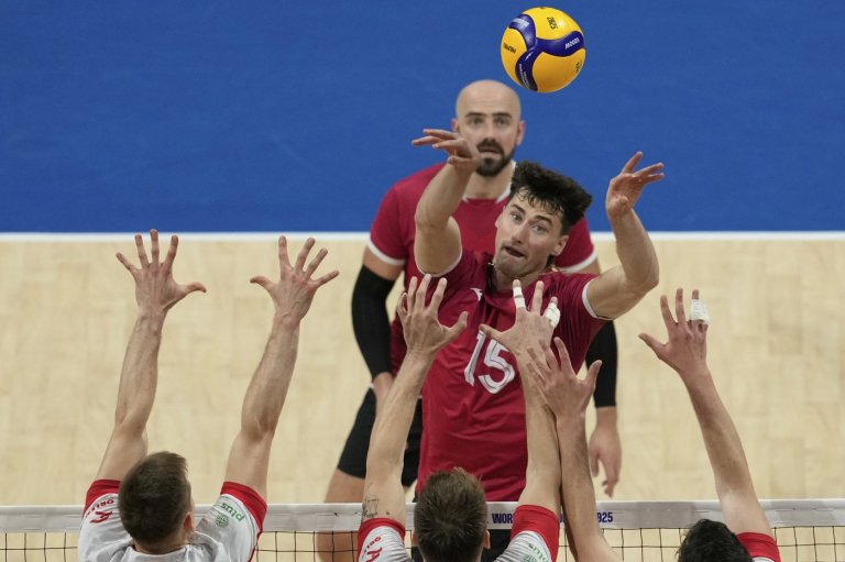 Canadian men's rally falls short in loss to US in NORCECA volleyball final | iNFOnews.ca