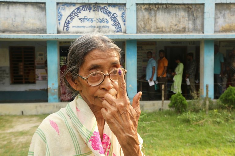 Voting begins in India's West Bengal state after a national voter list purge | iNFOnews.ca