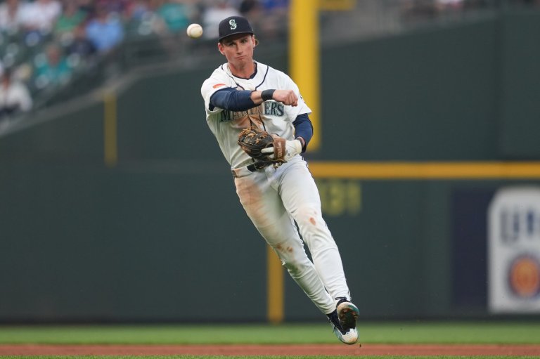Mariners sending prized rookie shortstop Colt Emerson to minors, AP source says | iNFOnews.ca