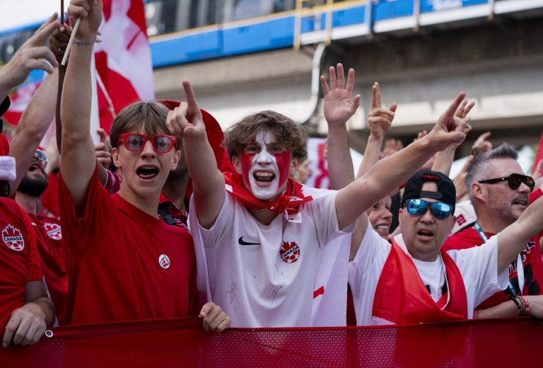 Fans ready to rally as Canada takes on South Africa in FIFA World Cup knockout stage | iNFOnews.ca