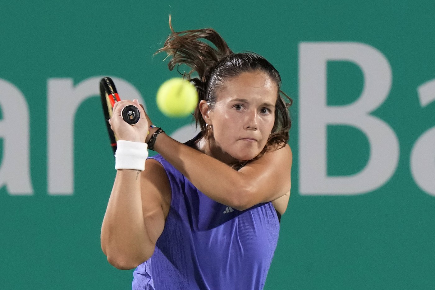 Haddad Maia beats the Kudermetova sisters to reach Korea Open final | iNFOnews.ca