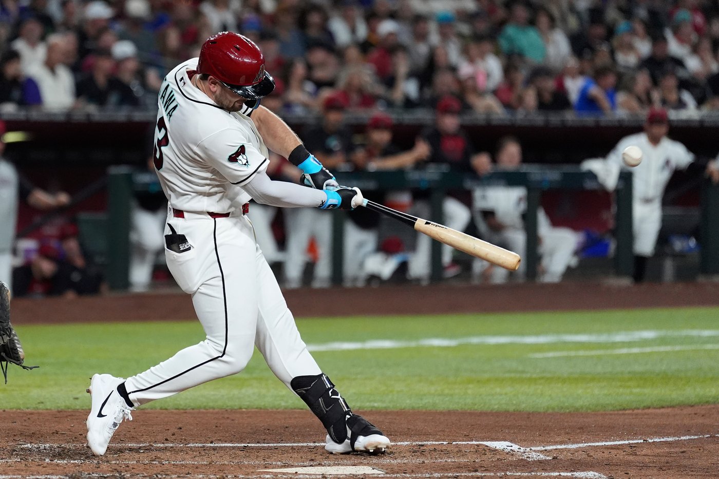 Pfaadt, Tawa lead Diamondbacks past Padres 5-1 in NL wild-card position matchup | iNFOnews.ca