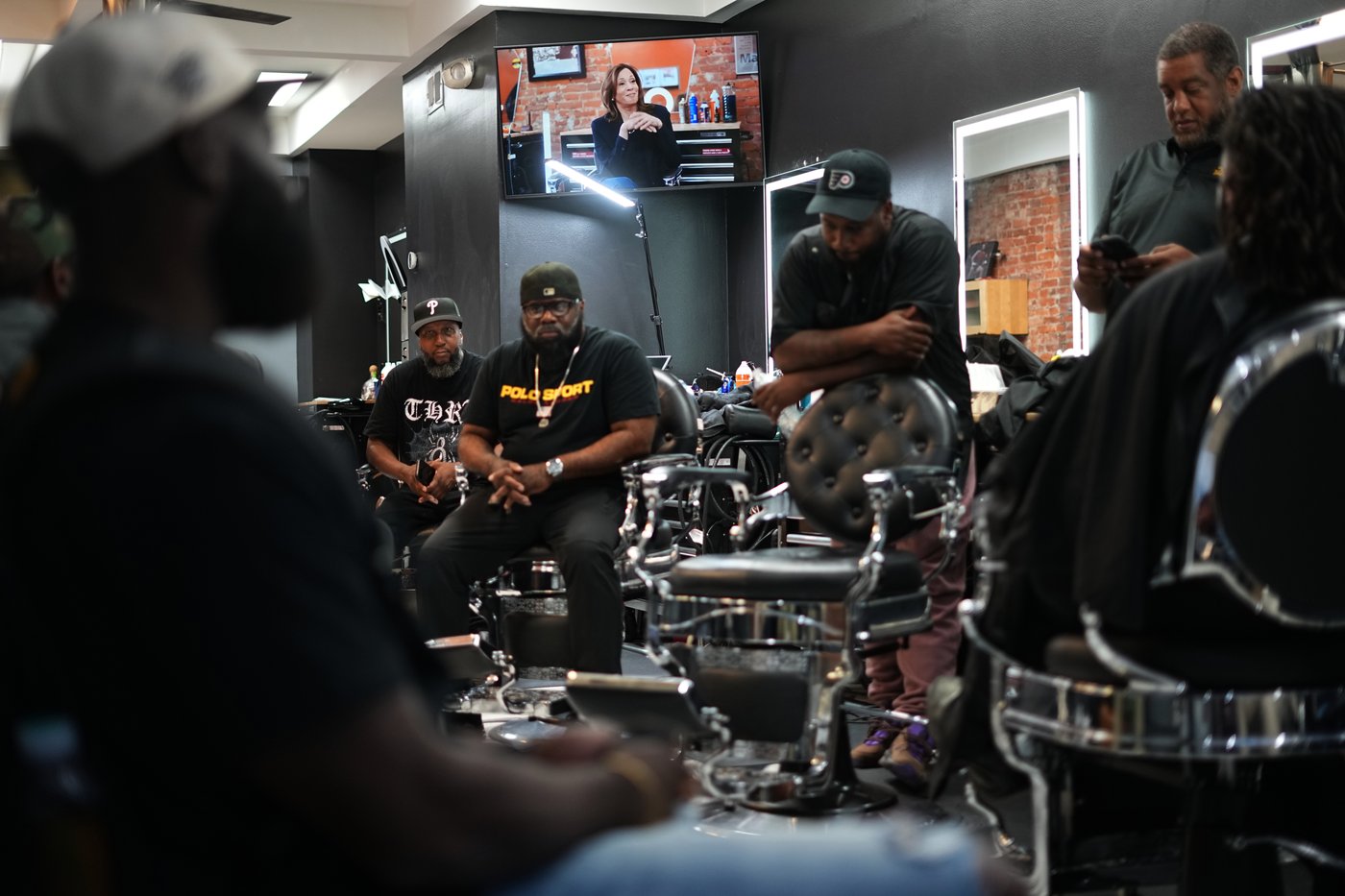 Inside a Philadelphia barbershop, Black men debate their political past and future | iNFOnews.ca Inside a Philadelphia barbershop, Black men debate their political past and future | iNFOnews.ca