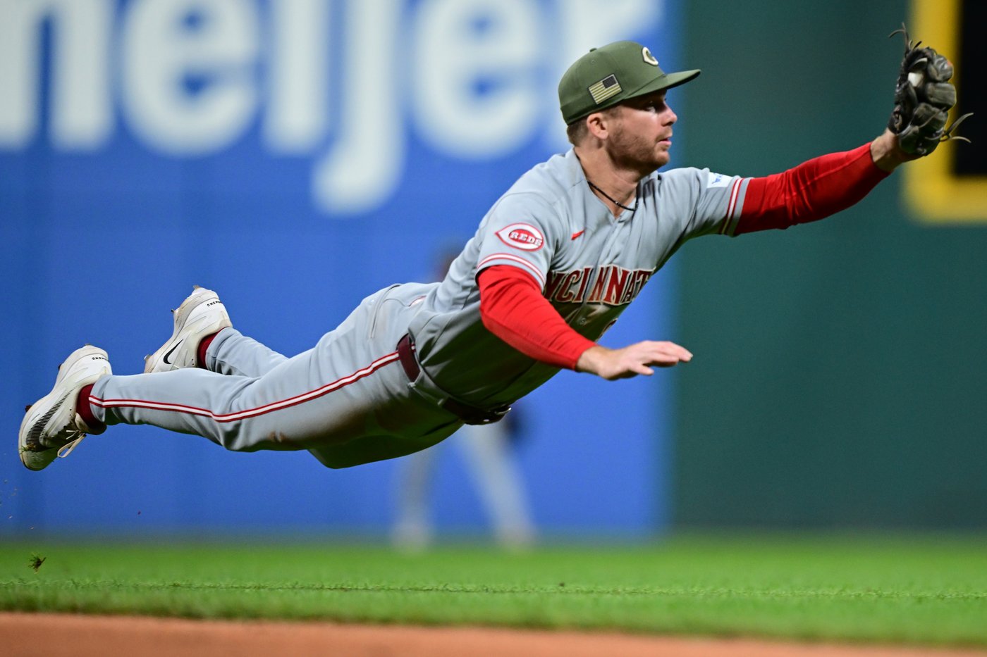 Matt McLain drives in 3 runs, Reds survive brutal innings by bullpen and hold off Guardians 7-6 | iNFOnews.ca