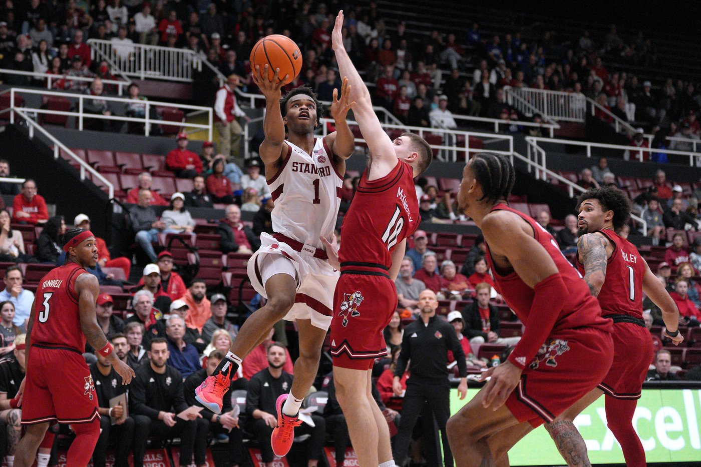 Freshman Ebuka Okorie leads Stanford to an 80-76 win over No. 16 Louisville | iNFOnews.ca