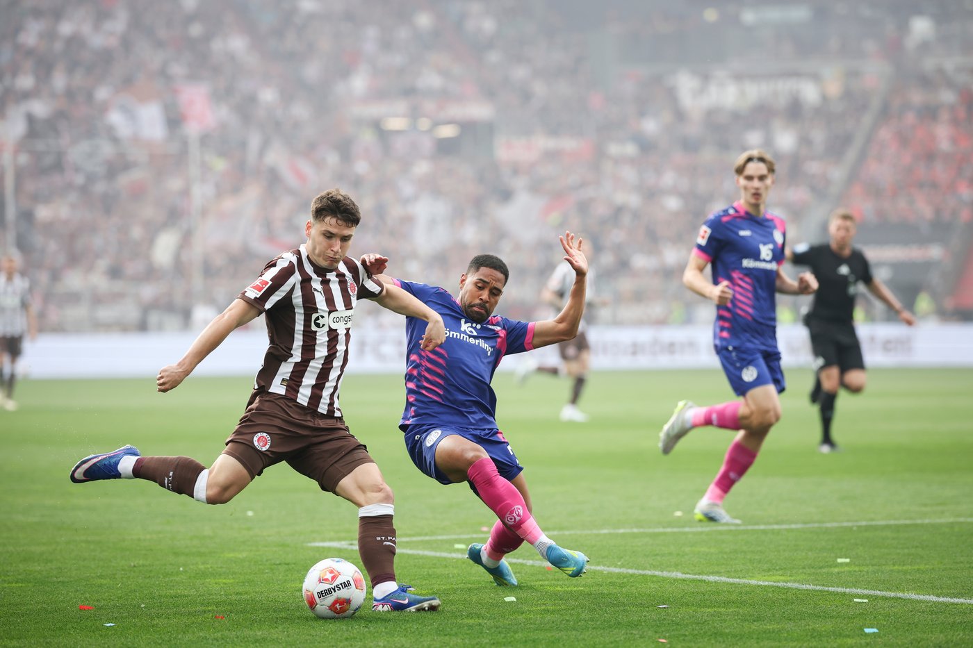 Tension builds in Bundesliga with five teams in relegation danger | iNFOnews.ca