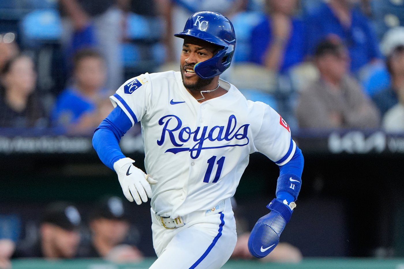 Royals snap a 5-game skid with a 5-4 win over White Sox, delaying Chicago's bid for a playoff berth | iNFOnews.ca Royals snap a 5-game skid with a 5-4 win over White Sox, delaying Chicago's bid for a playoff berth | iNFOnews.ca