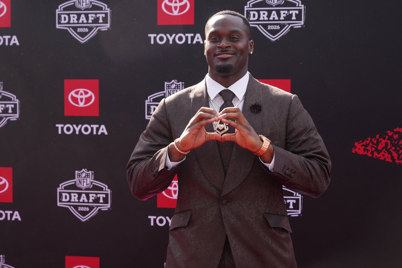 Cardinals select Notre Dame RB Jeremiyah Love with No. 3 pick as they start rebuild under LaFleur | iNFOnews.ca