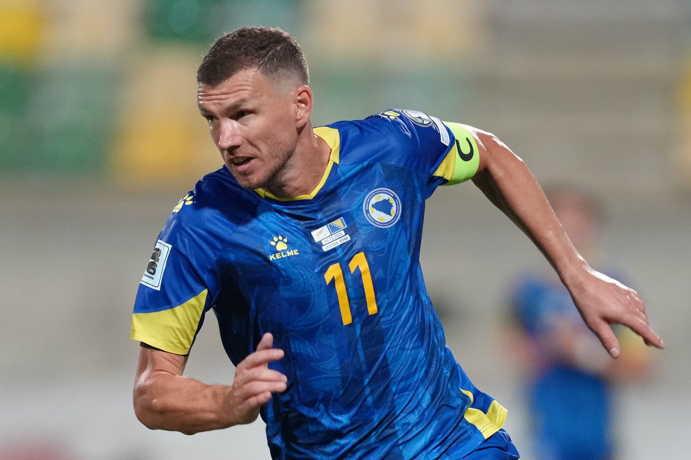 Veteran Edin Džeko decides to stay another year for Schalke's Bundesliga return | iNFOnews.ca