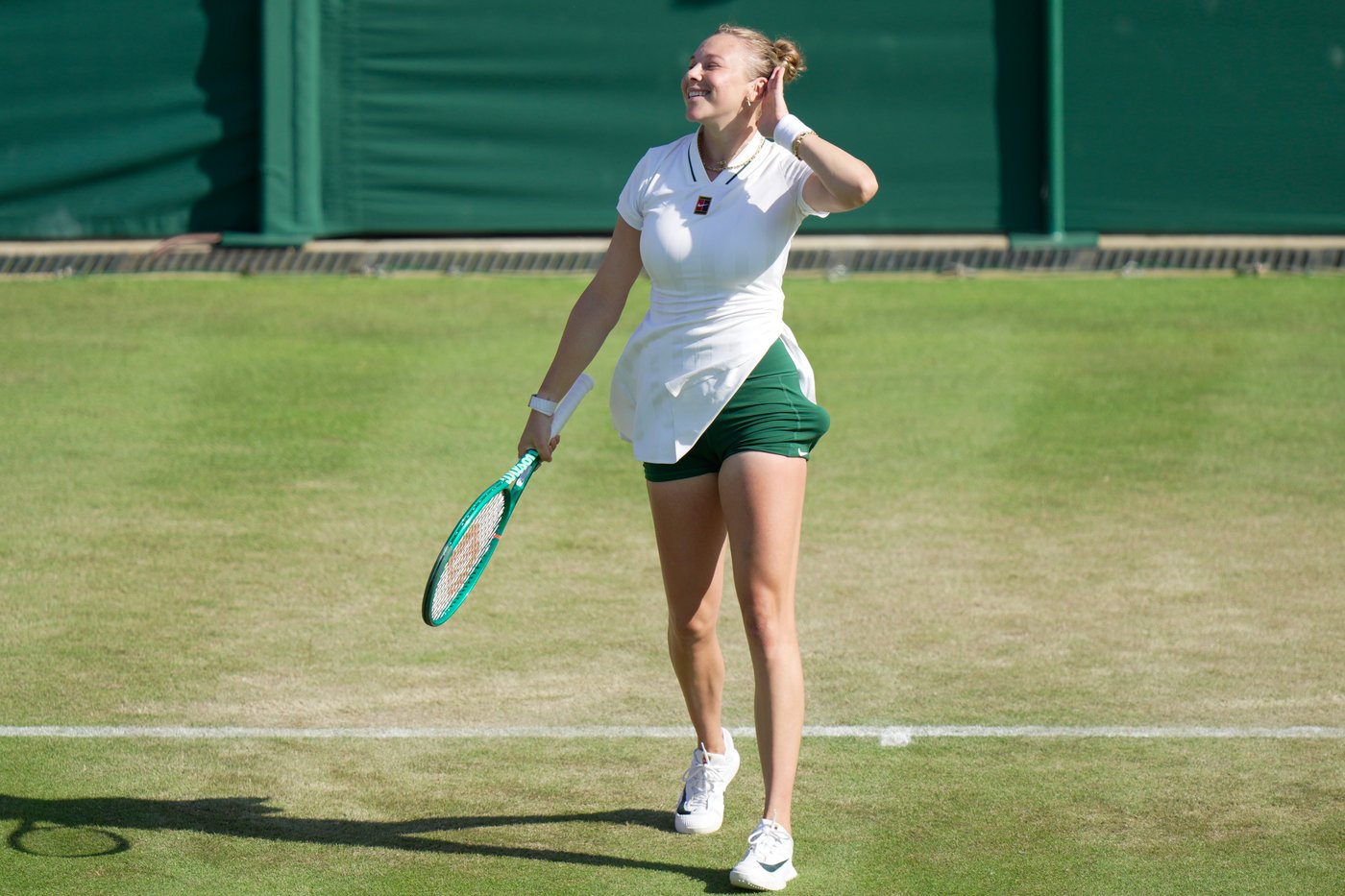Anisimova avoids Wimbledon upset with 20 aces in win over Kenin. Swiatek and Zverev also advance | iNFOnews.ca