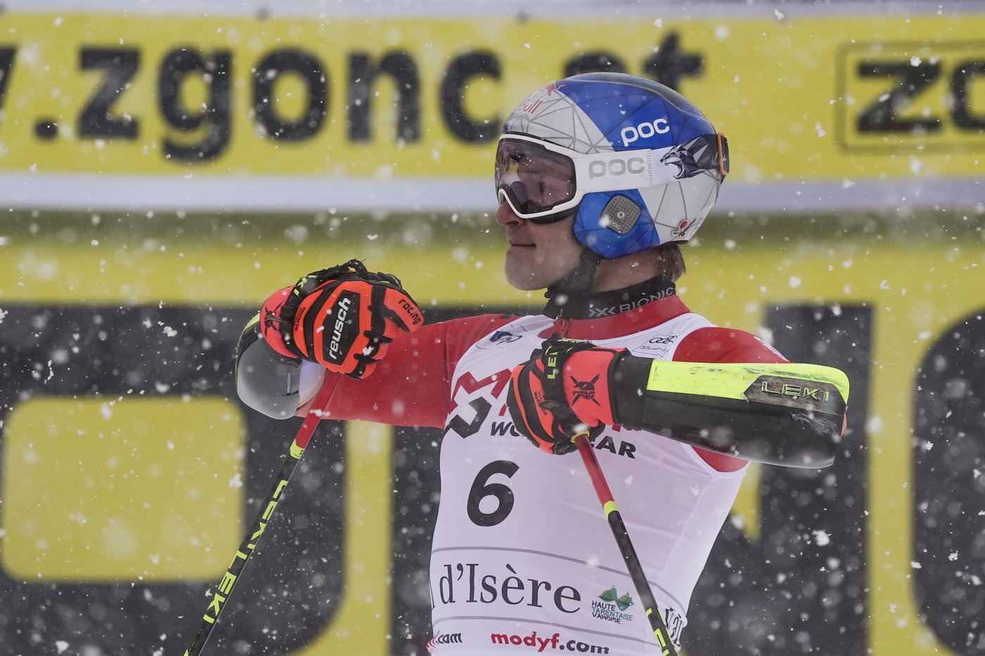 Olympic ski champ Odermatt wins weather-affected GS, ties US racer Ligety for 24 career wins | iNFOnews.ca