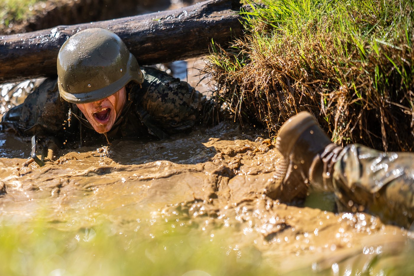 Naval Academy 'plebes' face grueling sea trials, in photos | iNFOnews.ca