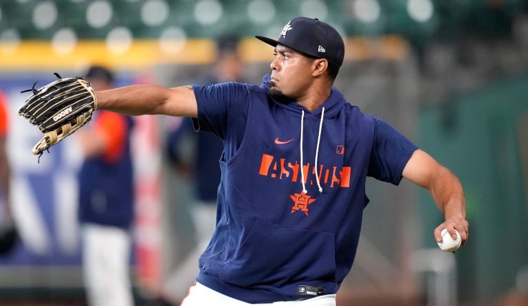 Astros place utilityman LaMonte Wade Jr. on 10-day IL with right hamstring strain | iNFOnews.ca
