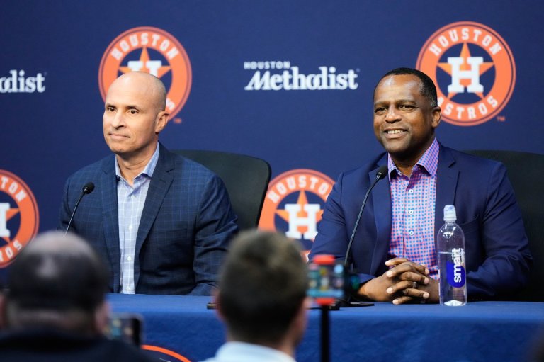 Astros GM and manager face questions about job security after missing playoffs | iNFOnews.ca