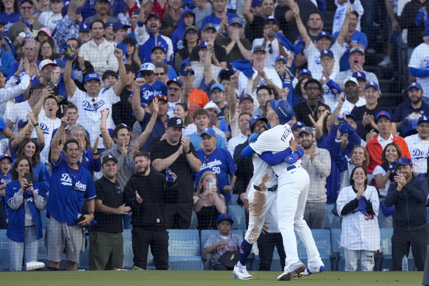 All-Star 1B Freddie Freeman out of Dodgers' lineup for Game 4 of NLCS against Mets | iNFOnews.ca