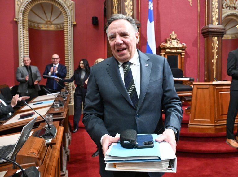 Legault attends his last sitting at legislature as Quebec premier | iNFOnews.ca