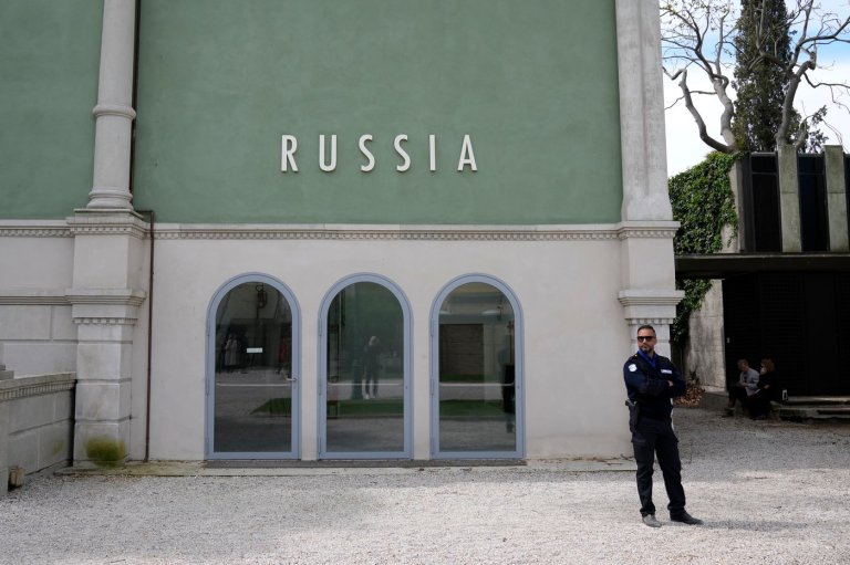EU pulls $2.4 million from Venice Biennale over Russia's return | iNFOnews.ca