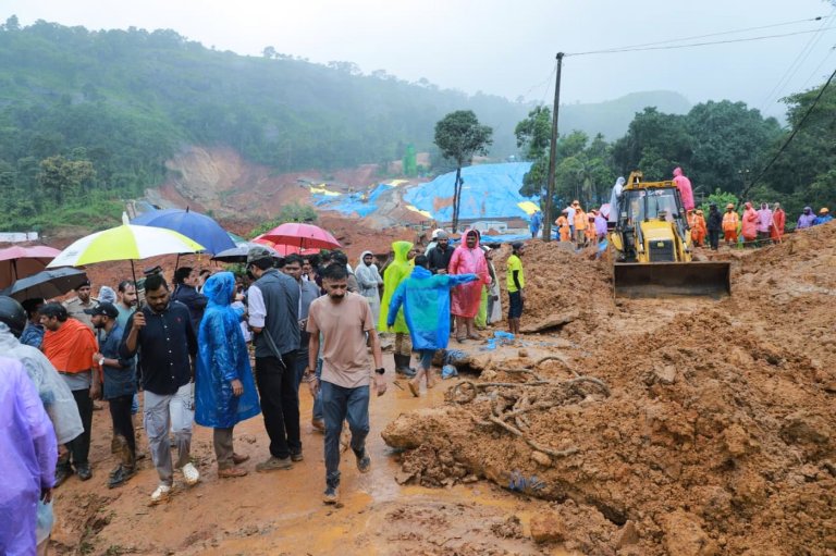 Rescuers search for 5 missing people after a deadly landslide in India's Kerala state | iNFOnews.ca