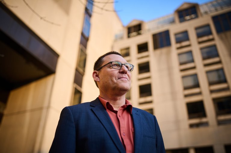 NDP pushing for ban on AI surveillance pricing as Lewis makes Parliament Hill debut | iNFOnews.ca