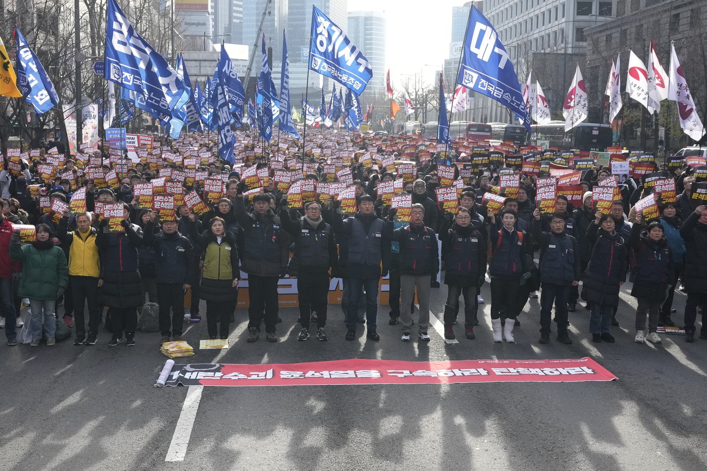 What to know about martial law and the impeachment vote threatening South Korea's president | iNFOnews.ca What to know about martial law and the impeachment vote threatening South Korea's president | iNFOnews.ca