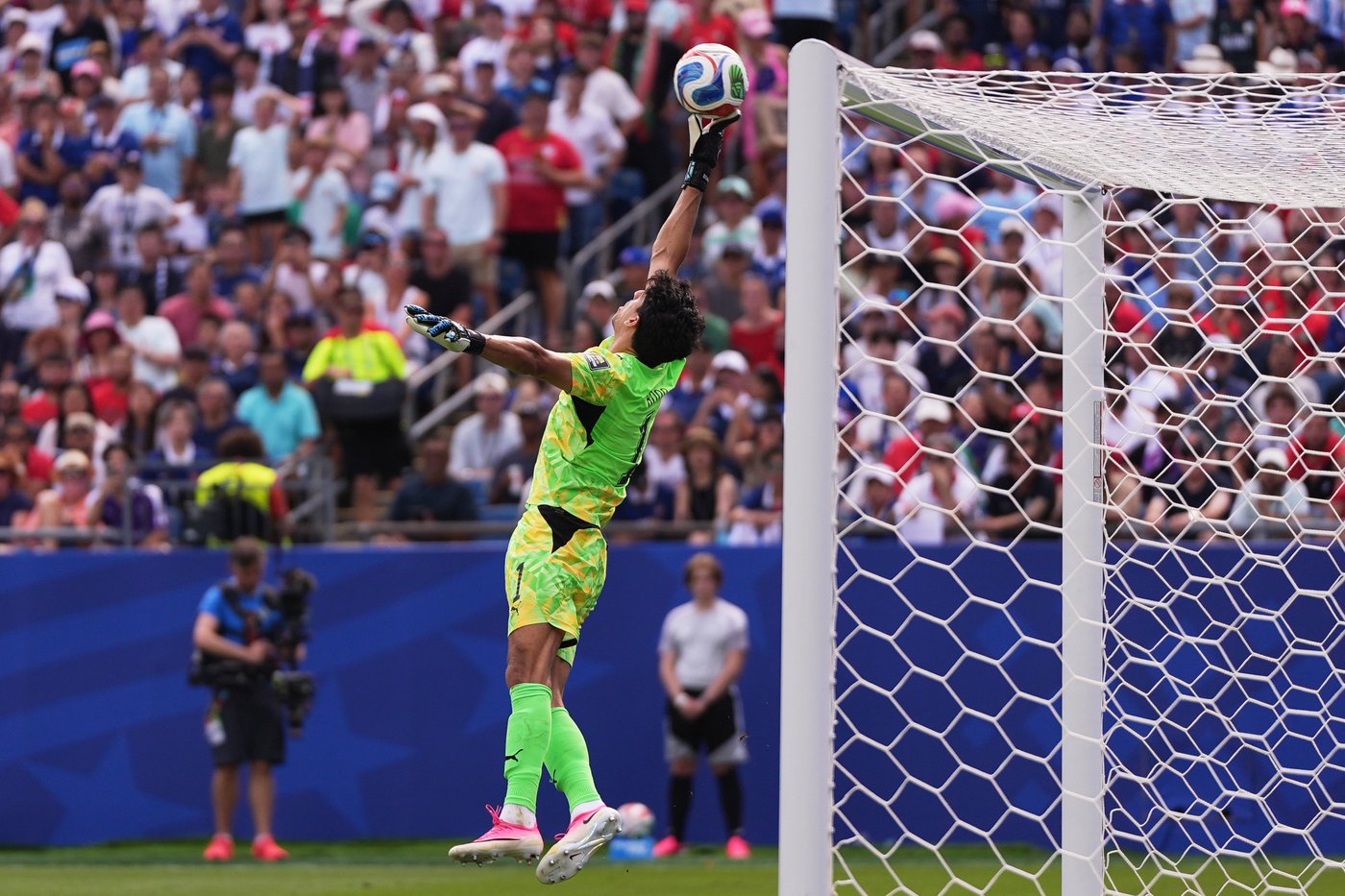 Kylian Mbappé has a goal and an assist as France beats Morocco 2-0 in the World Cup quarterfinals | iNFOnews.ca