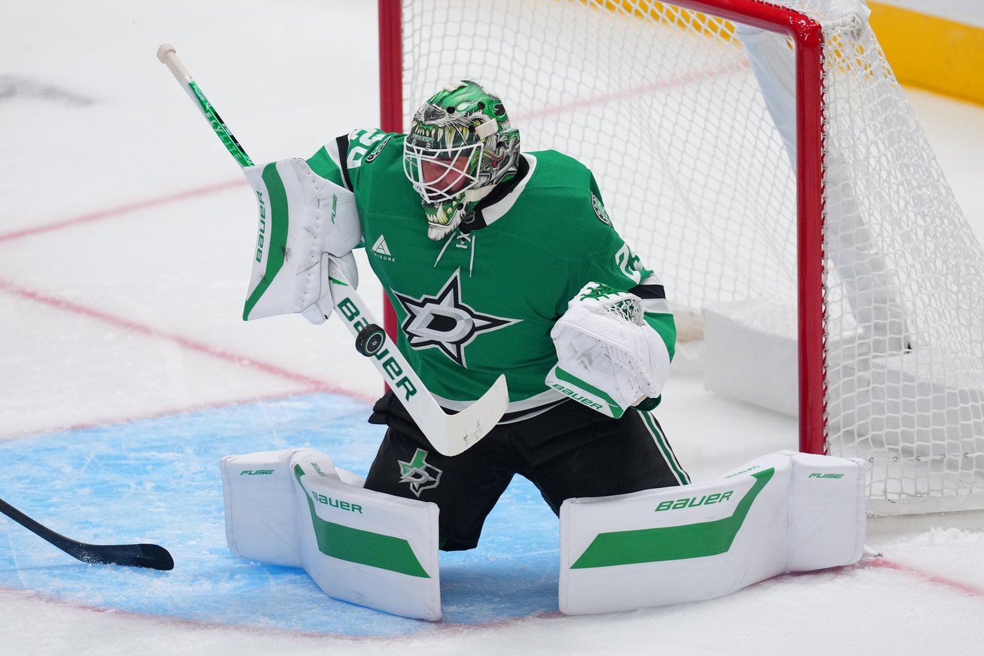 NHL roundup: Jake Oettinger posts shutout as Stars squash Sharks 5-0 | iNFOnews.ca