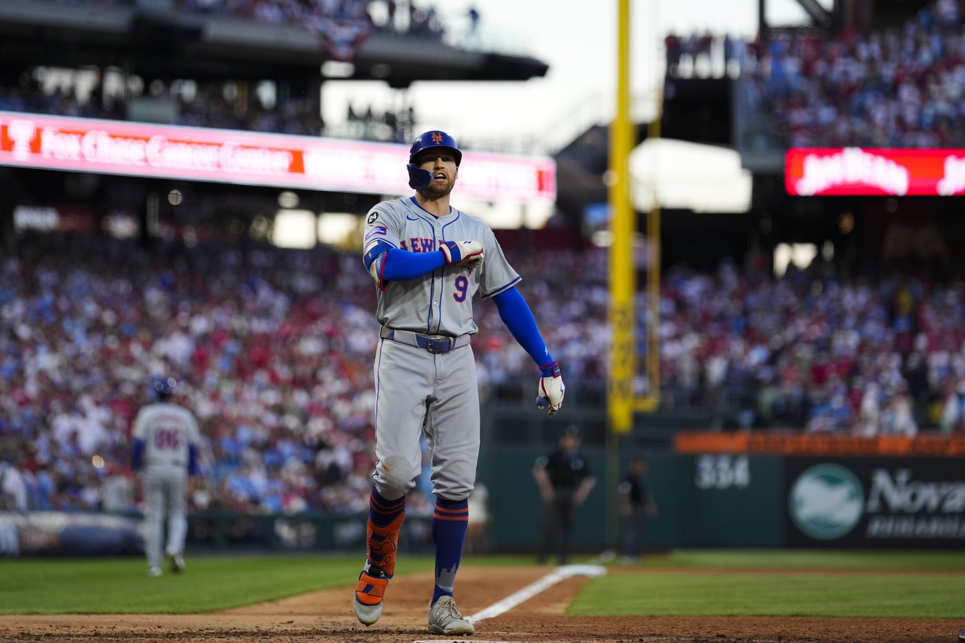 Castellanos wins Game 2 for Phillies with 9th-inning single, top Mets 7-6 | iNFOnews.ca Castellanos wins Game 2 for Phillies with 9th-inning single, top Mets 7-6 | iNFOnews.ca