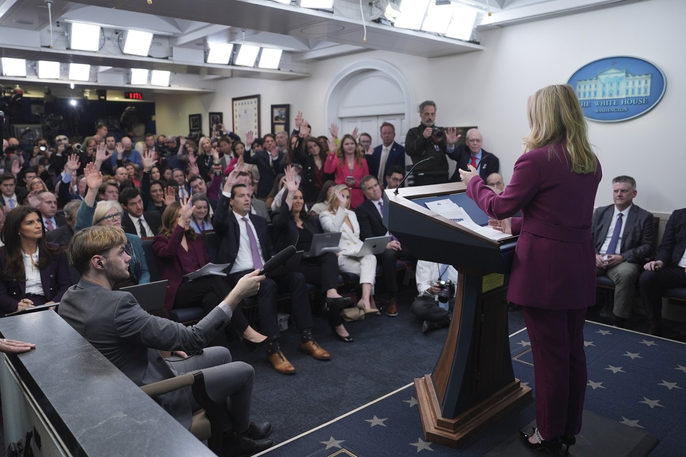 Karoline Leavitt, the youngest White House press secretary, makes her debut in the briefing room | iNFOnews.ca Karoline Leavitt, the youngest White House press secretary, makes her debut in the briefing room | iNFOnews.ca