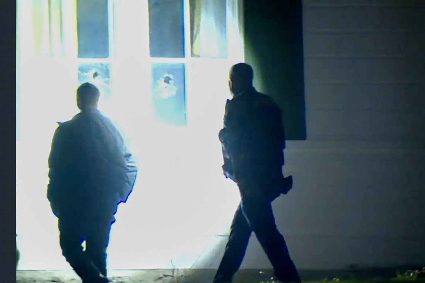 Man who broke windows at Vance's Ohio home is detained, the Secret Service says | iNFOnews.ca Man who broke windows at Vance's Ohio home is detained, the Secret Service says | iNFOnews.ca