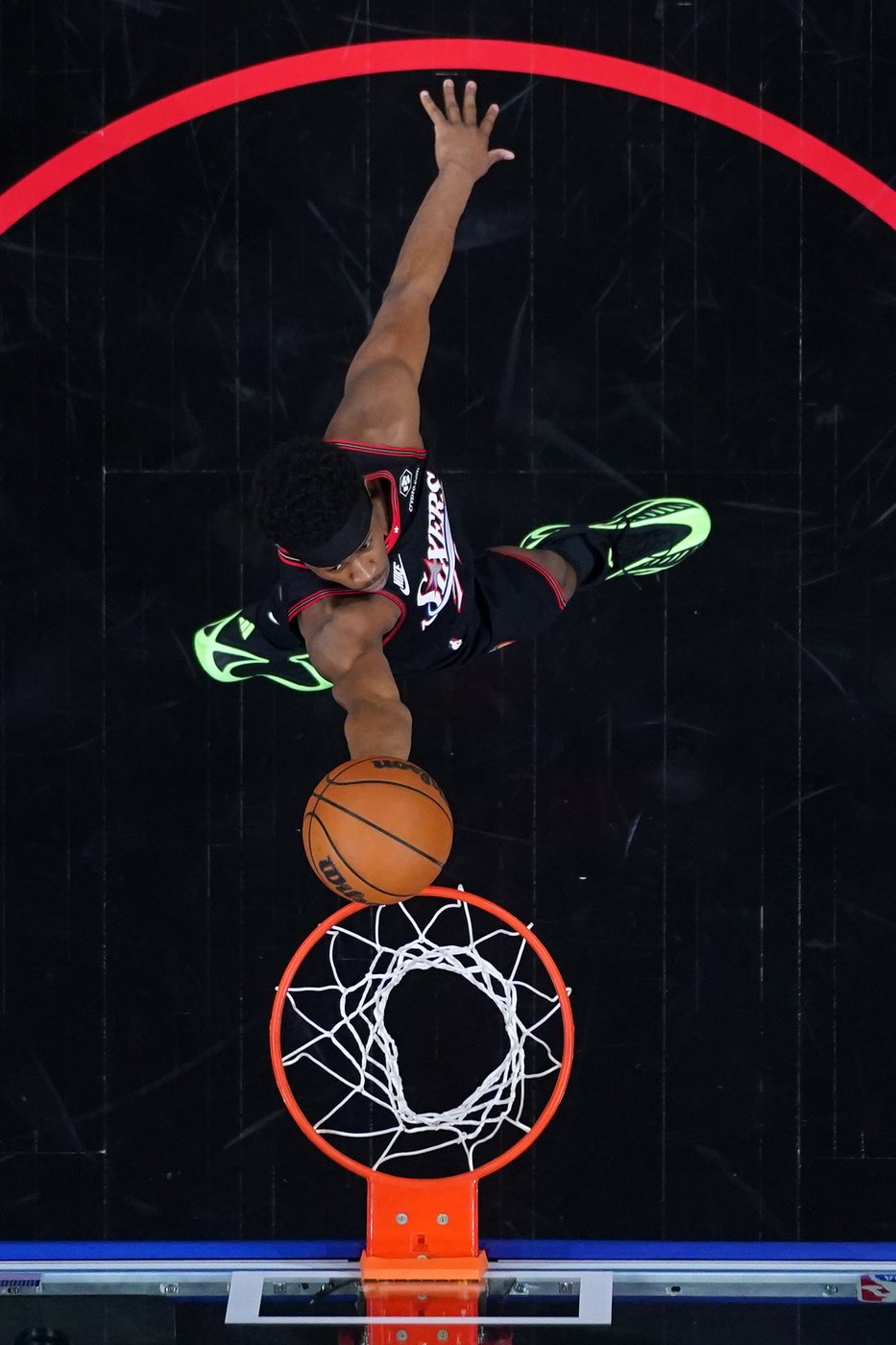 Tyrese Maxey scores 31 and Sixers beat Magic 109-97 in play-in game, advance to series vs. Celtics | iNFOnews.ca