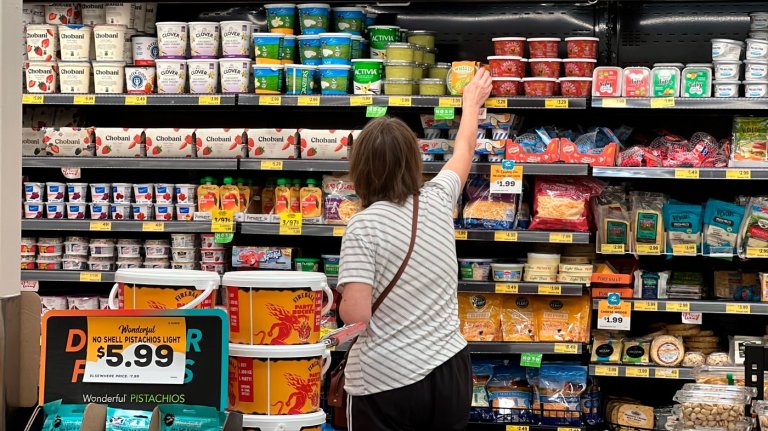 Why losing weight isn't just about counting calories - and what to do about it | iNFOnews.ca