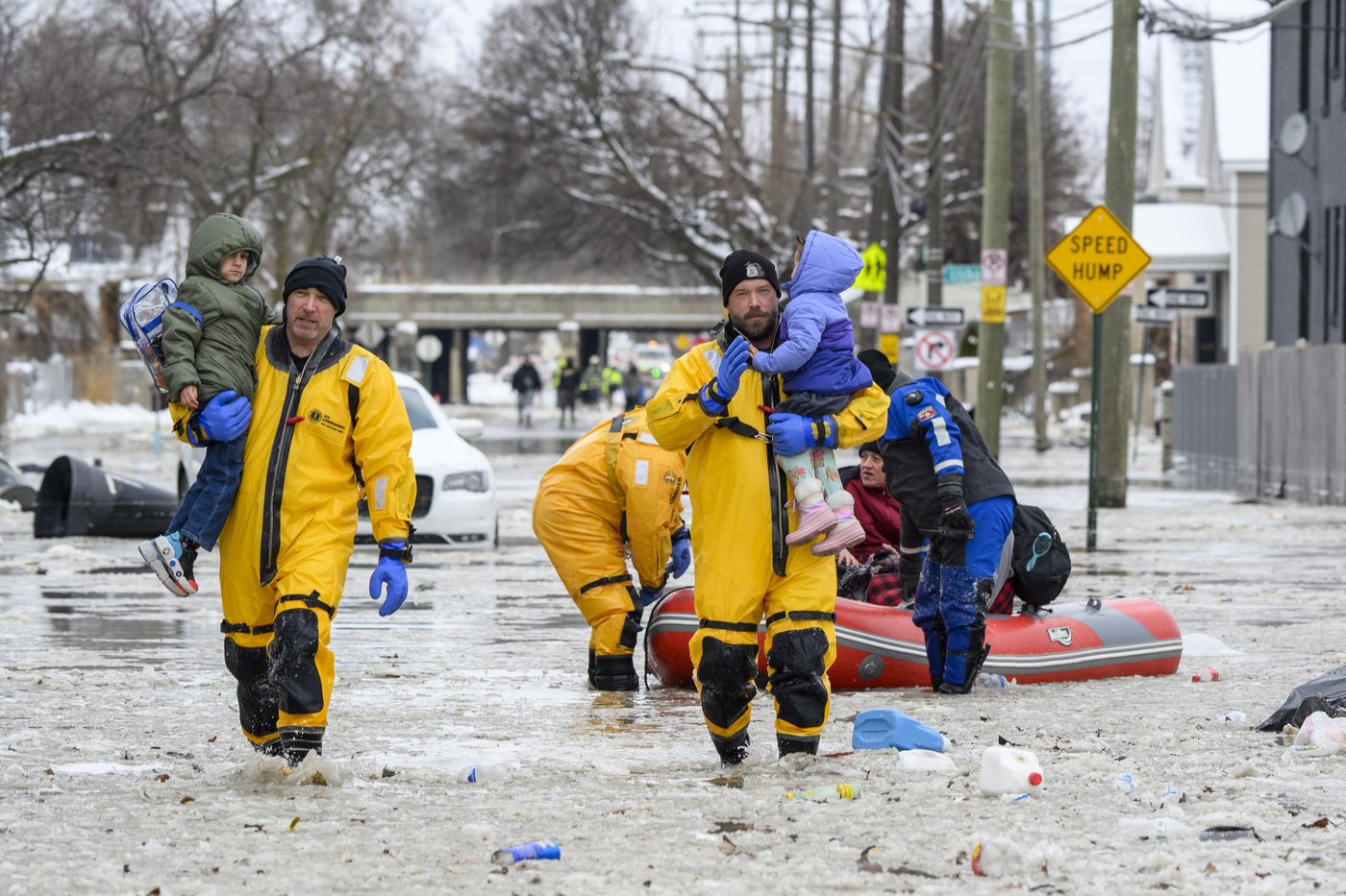 'Life-threatening cold' hits parts of US following deadly weekend flooding | iNFOnews.ca 'Life-threatening cold' hits parts of US following deadly weekend flooding | iNFOnews.ca