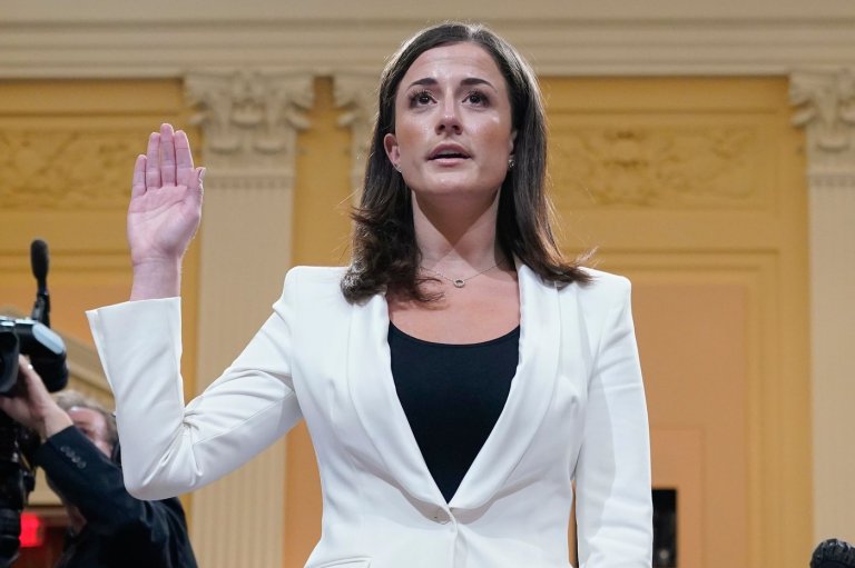 Grand jury refuses to indict ex-White House aide Cassidy Hutchinson, AP sources say | iNFOnews.ca