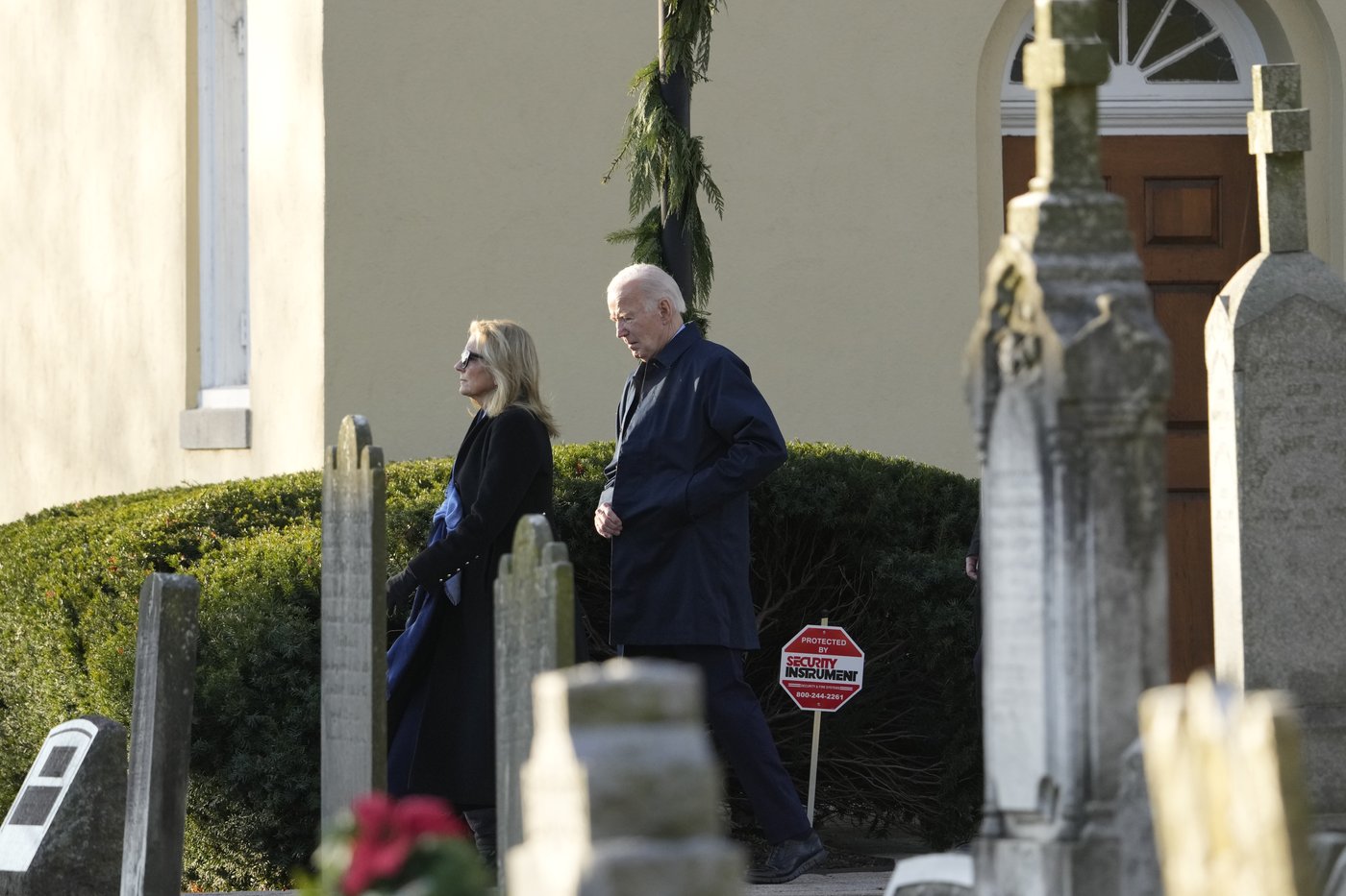 Biden honors memory of his late first wife and baby daughter who died in a 1972 Delaware car crash | iNFOnews.ca Biden honors memory of his late first wife and baby daughter who died in a 1972 Delaware car crash | iNFOnews.ca