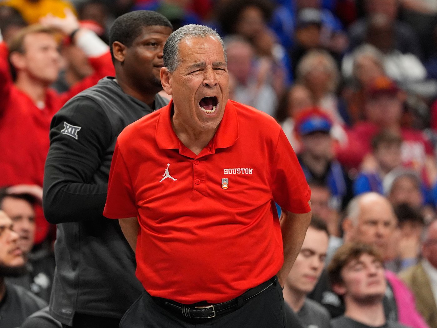 No. 5 Houston routs No. 14 Kansas 69-47 to set up another Big 12 title game with No. 2 Arizona | iNFOnews.ca