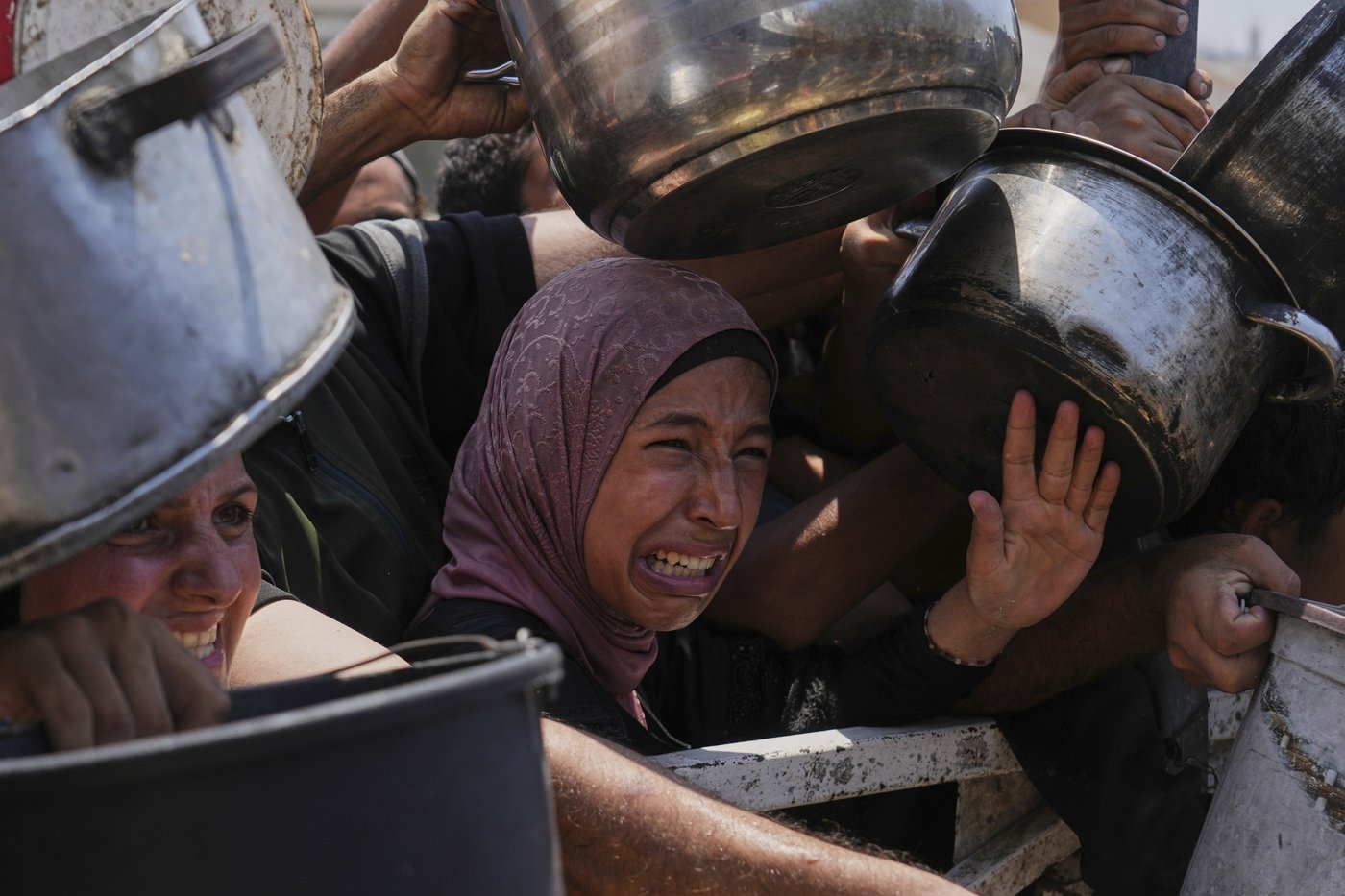 Israel’s military says airdrops of aid will begin in Gaza as hunger grows | iNFOnews.ca Israel’s military says airdrops of aid will begin in Gaza as hunger grows | iNFOnews.ca
