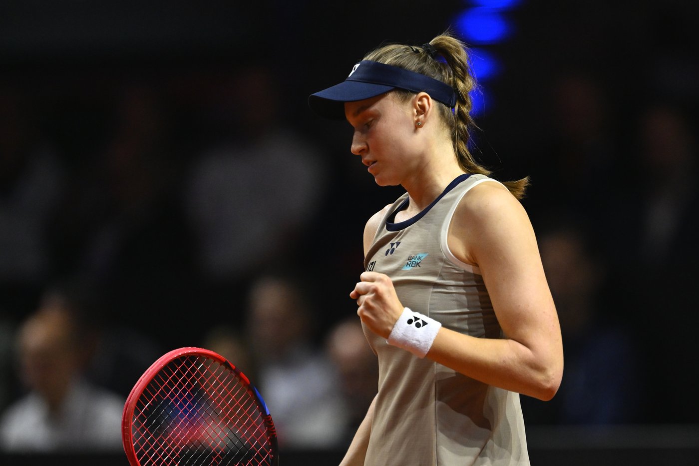 Rybakina beats Muchova 7-5, 6-1 to win the Porsche Tennis Grand Prix | iNFOnews.ca Rybakina beats Muchova 7-5, 6-1 to win the Porsche Tennis Grand Prix | iNFOnews.ca